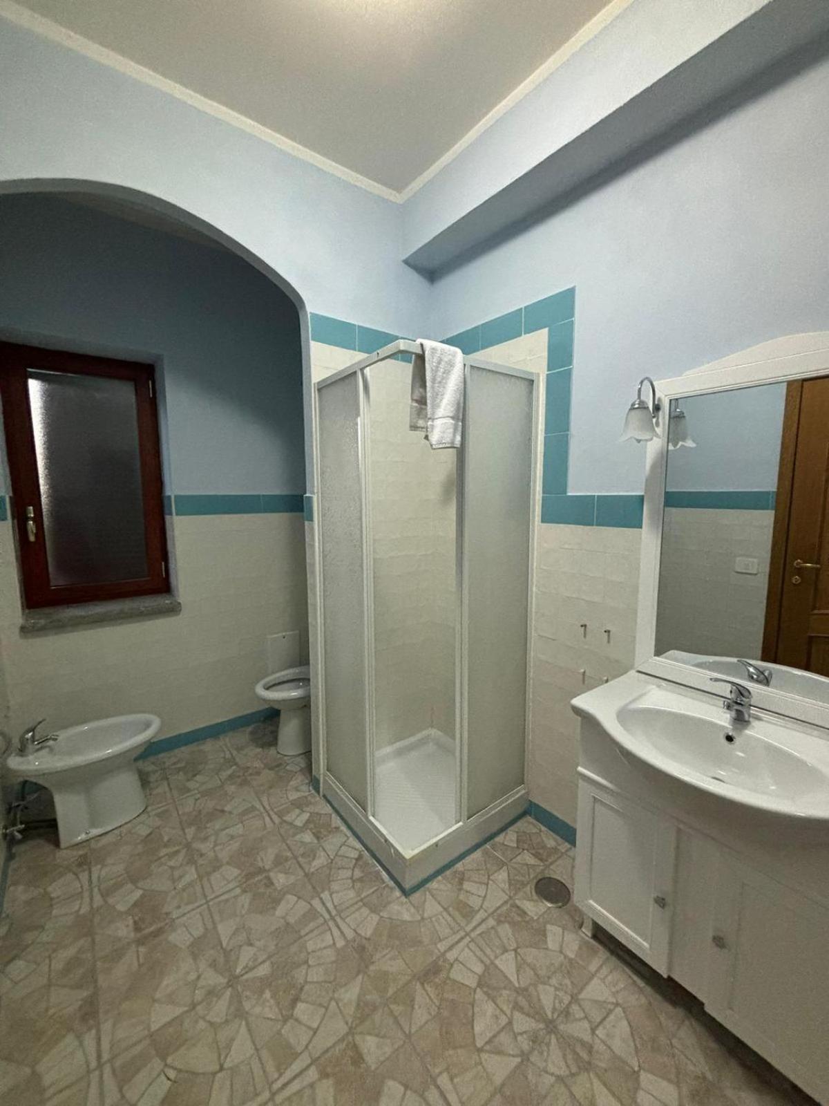 Domus Arco Romano Guest House Itri Exterior foto