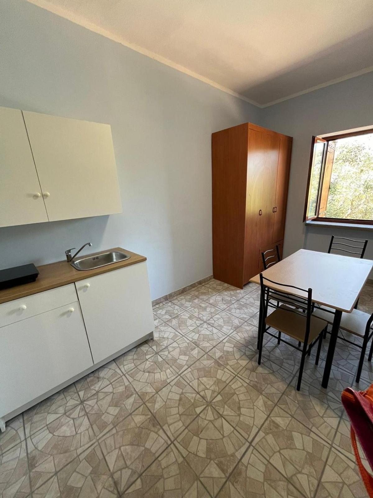 Domus Arco Romano Guest House Itri Exterior foto