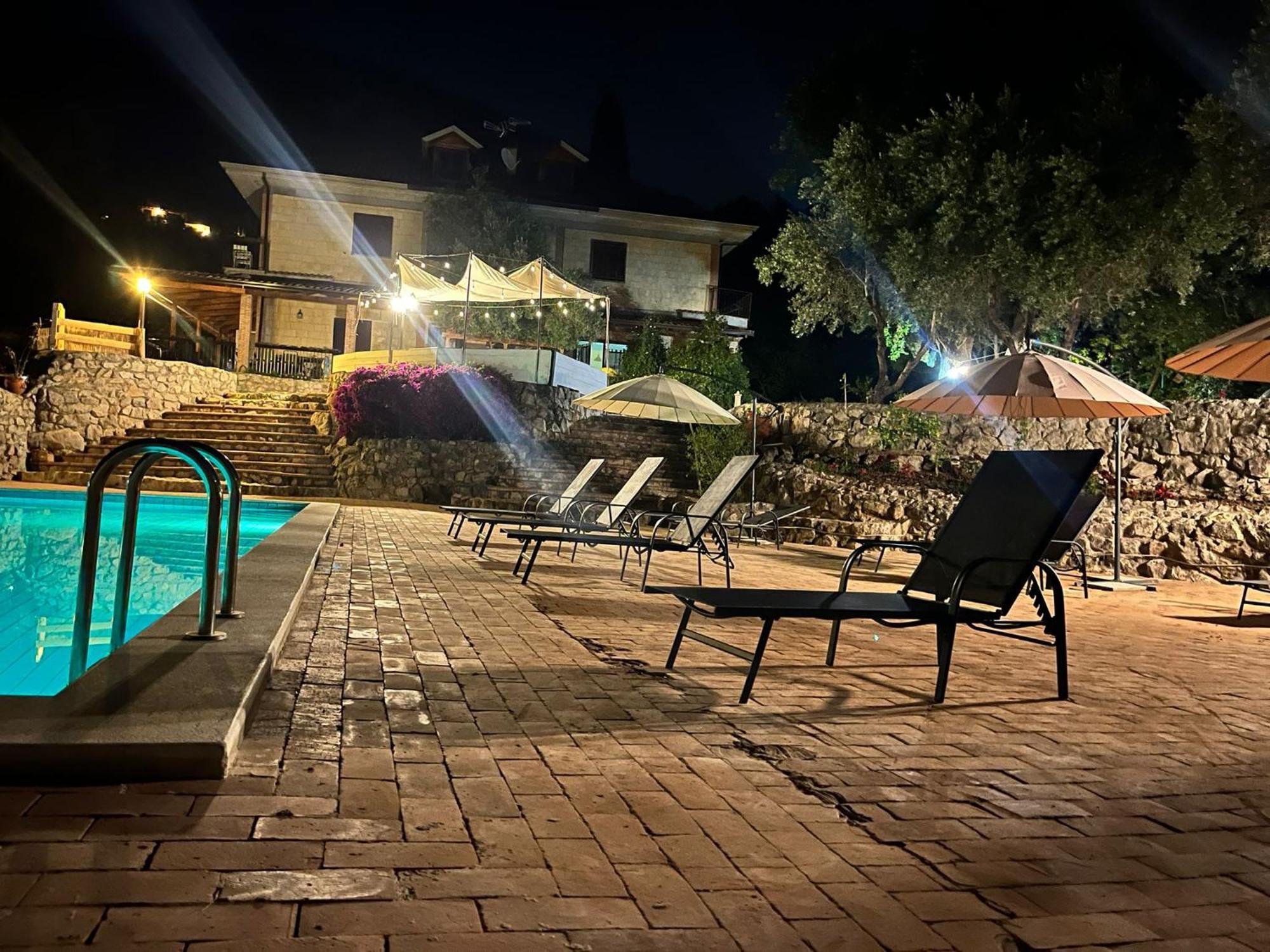 Domus Arco Romano Guest House Itri Exterior foto
